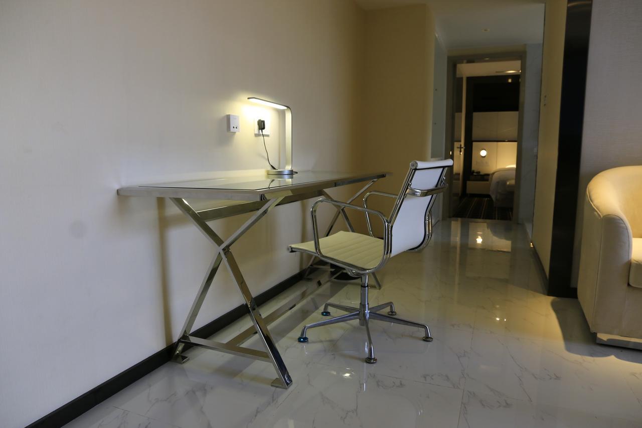 D•Mark Hotel Guiyang  Exterior photo